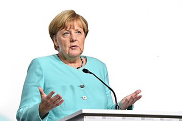  Merkel supports ad ban