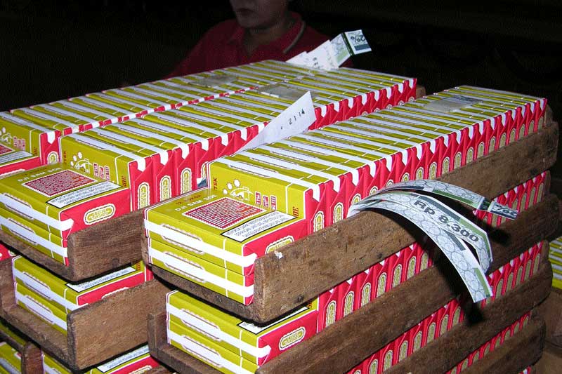 Indonesia Plans Cigarette Tax Hike