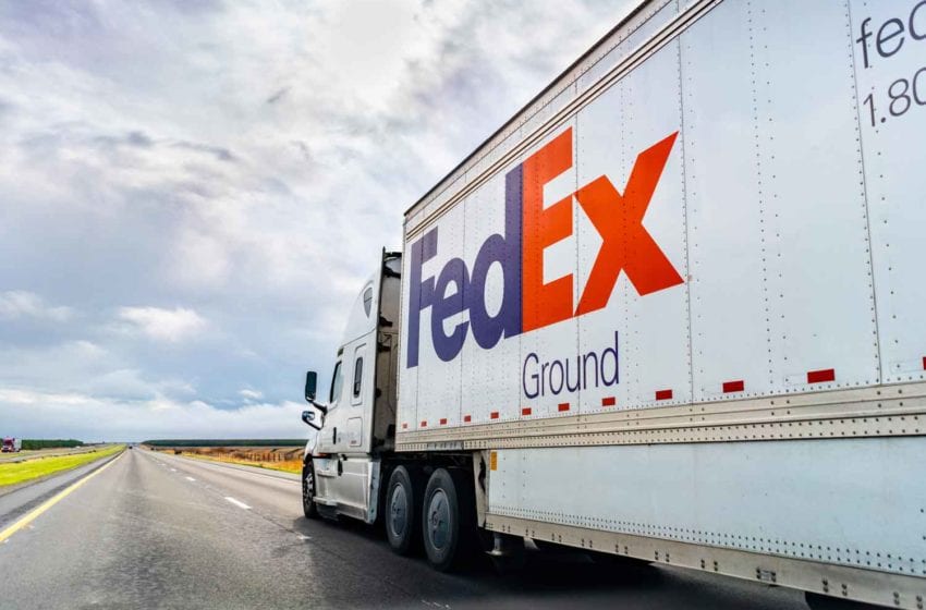  Companies Ask FedEx to Reverse Vape Mail Ban