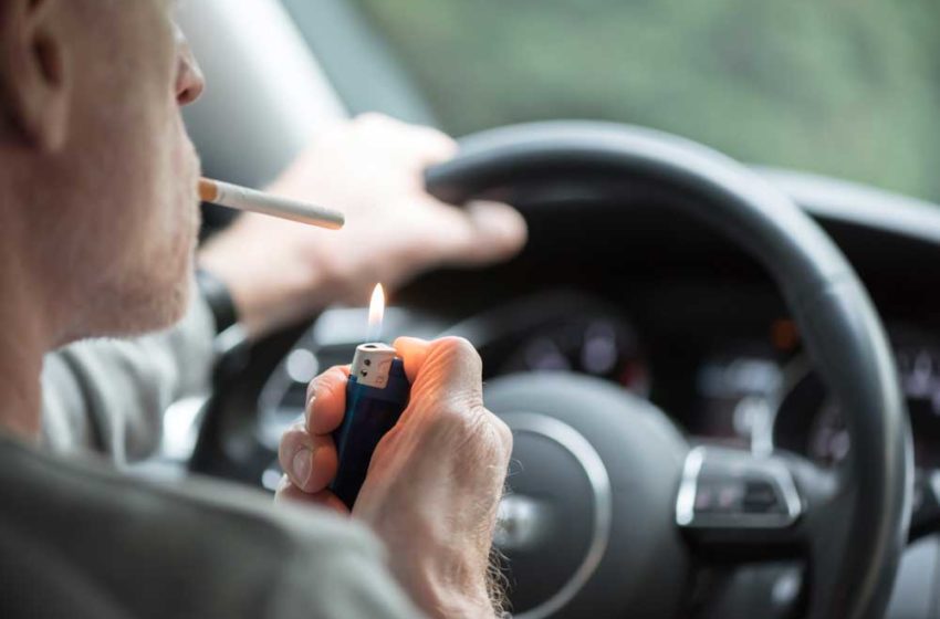  NZ Bans Smoking in Cars with Minors