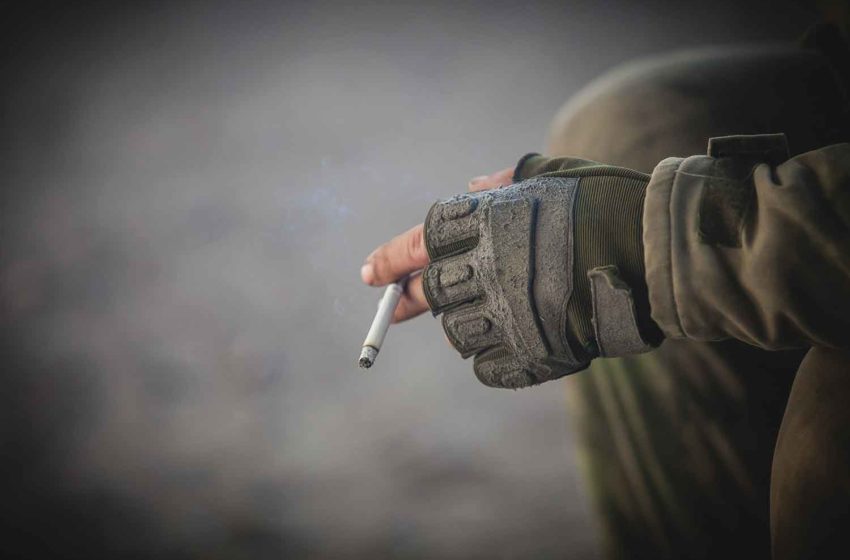  PMI Gives Ukrainian Army Cigarettes