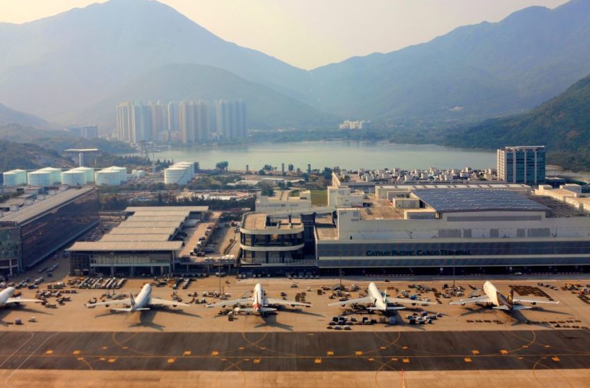  Hong Kong to Lift Ban on Vape Shipments