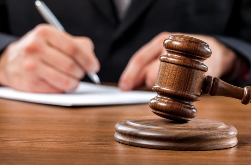  Court Dismisses Njoy Lawsuits, Allows Elf Bar