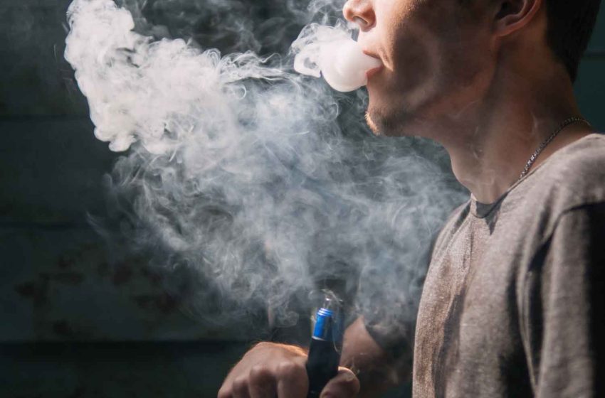 Misconceptions About E-cigs Persist: Study