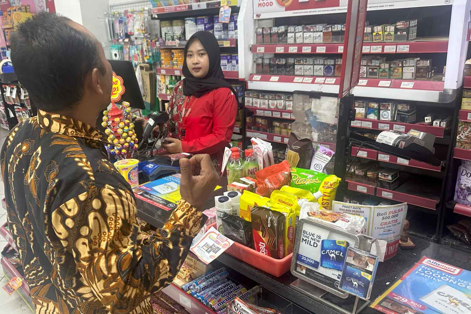 Indonesia Alarmed by Smoking Rates – Tobacco Reporter